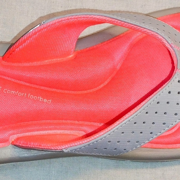 Nike Comfort Footbed Thong Flip Flops Sandals Women's Grey And Pink Size 6 - Picture 11 of 13